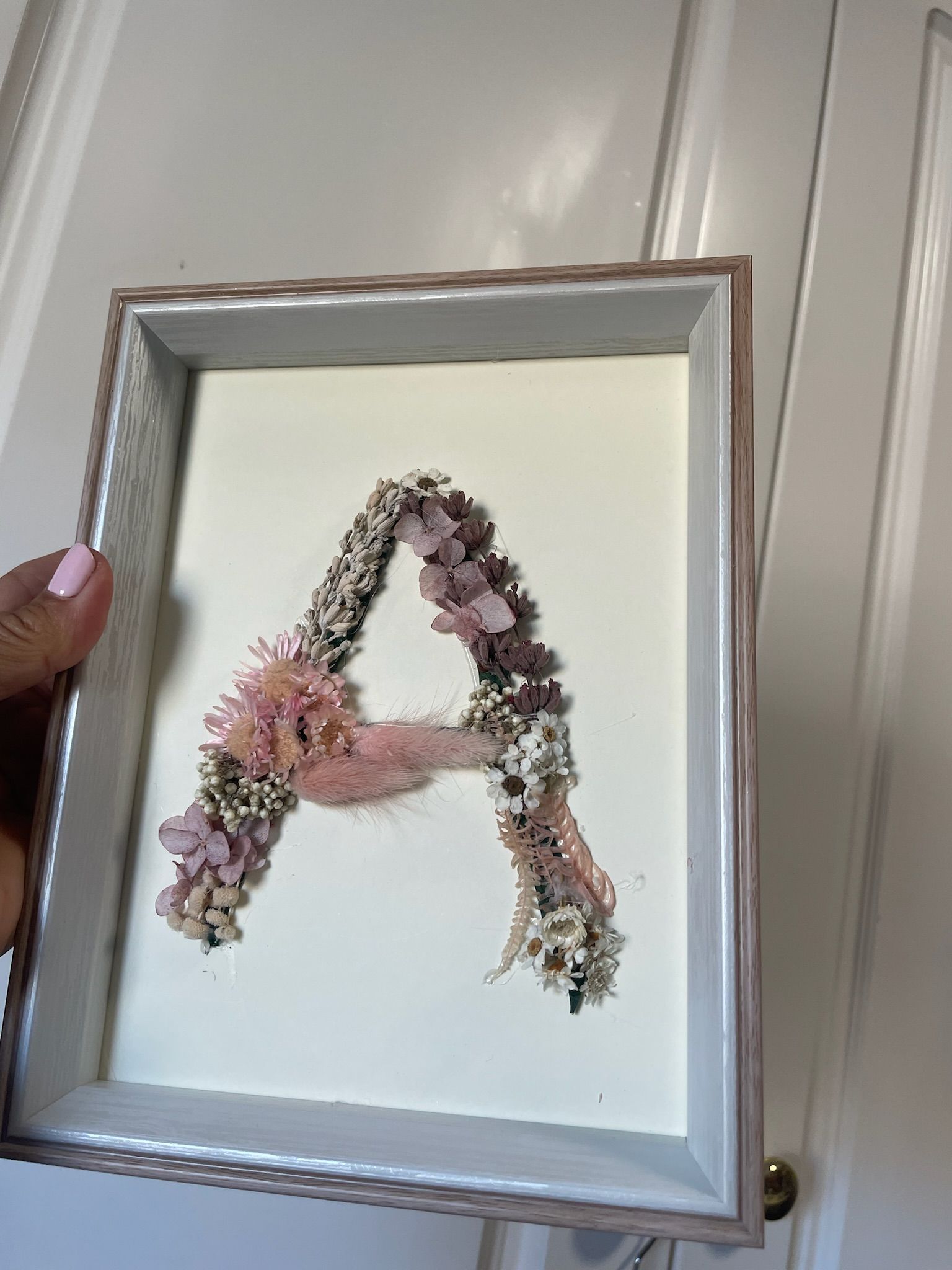 Marco con inicial: imagen 1