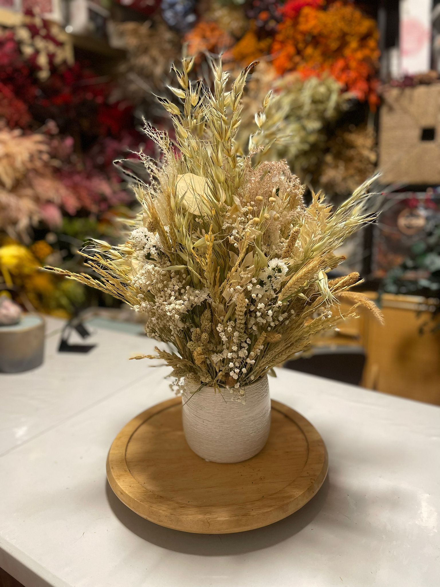 Centro rústico en tonos naturales